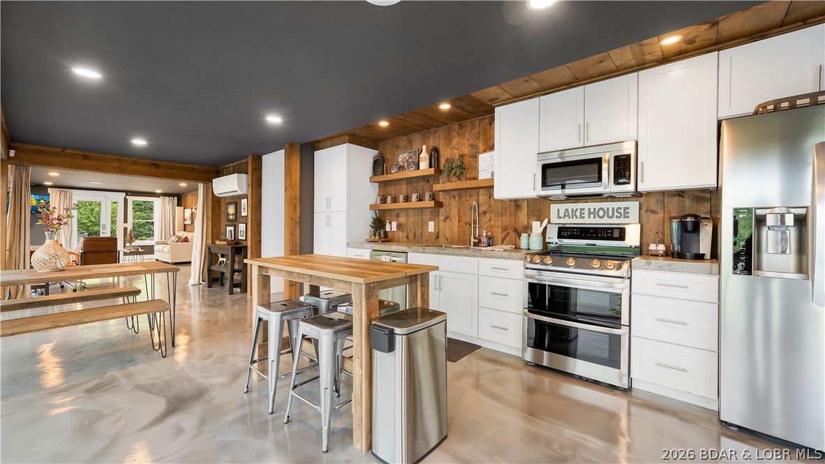 Cross Creek - Residential