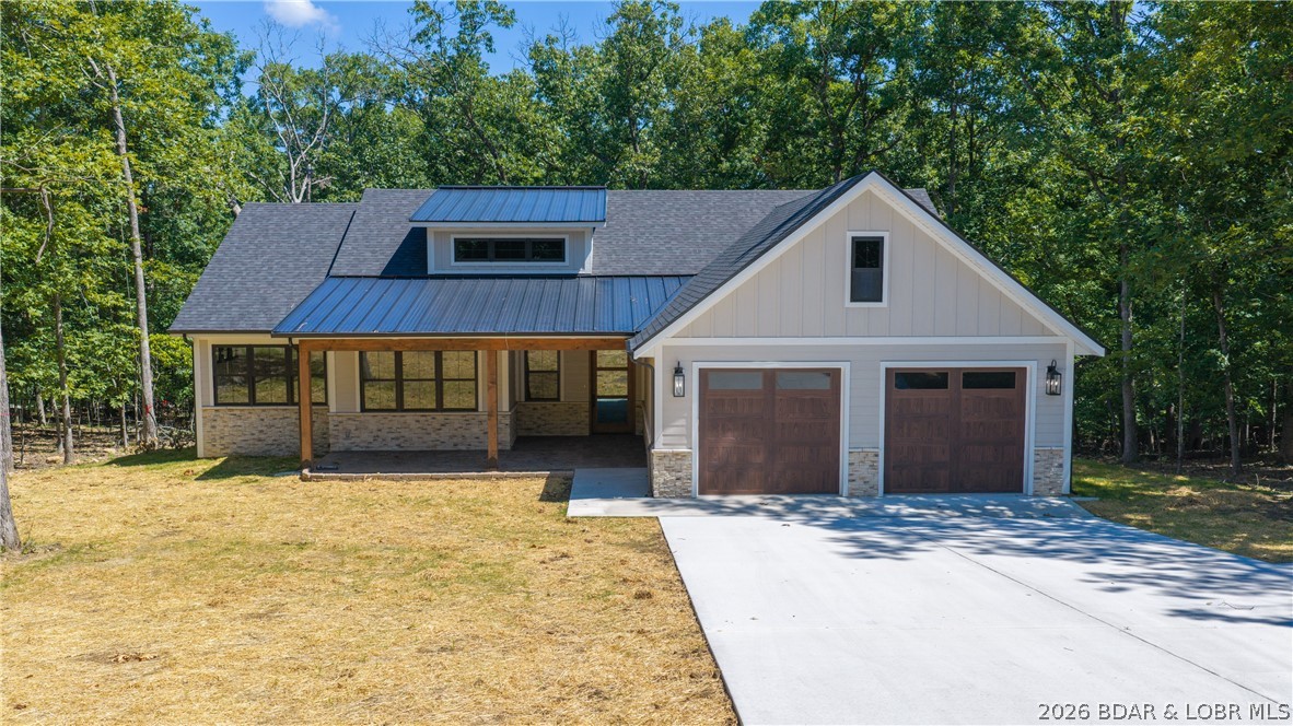 Grand Point No. 2 - Residential