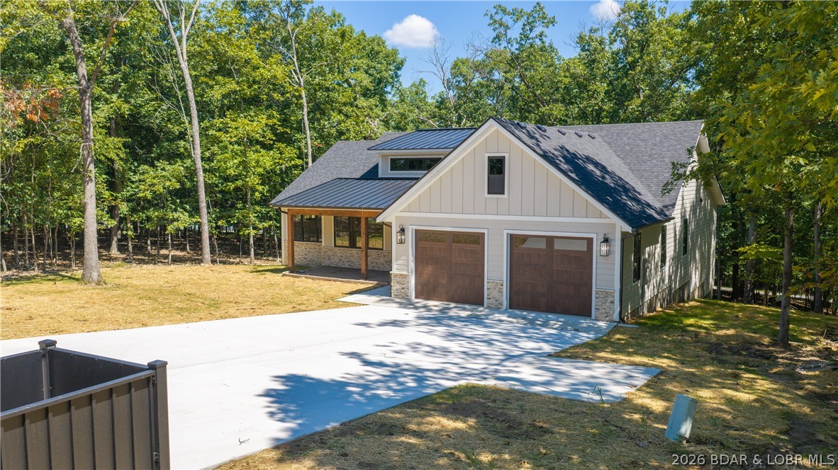 Grand Point No. 2 - Residential