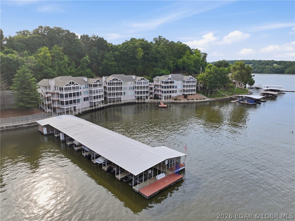 Horizons Condominiums - Residential