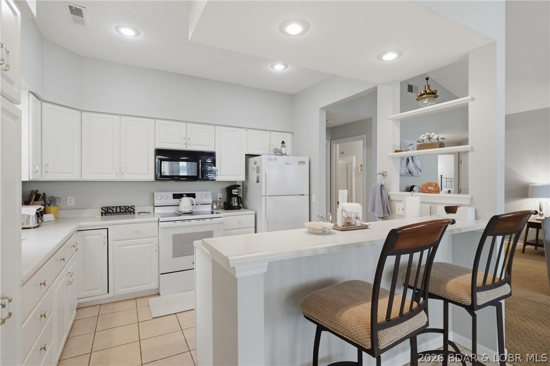 Horizons Condominiums - Residential