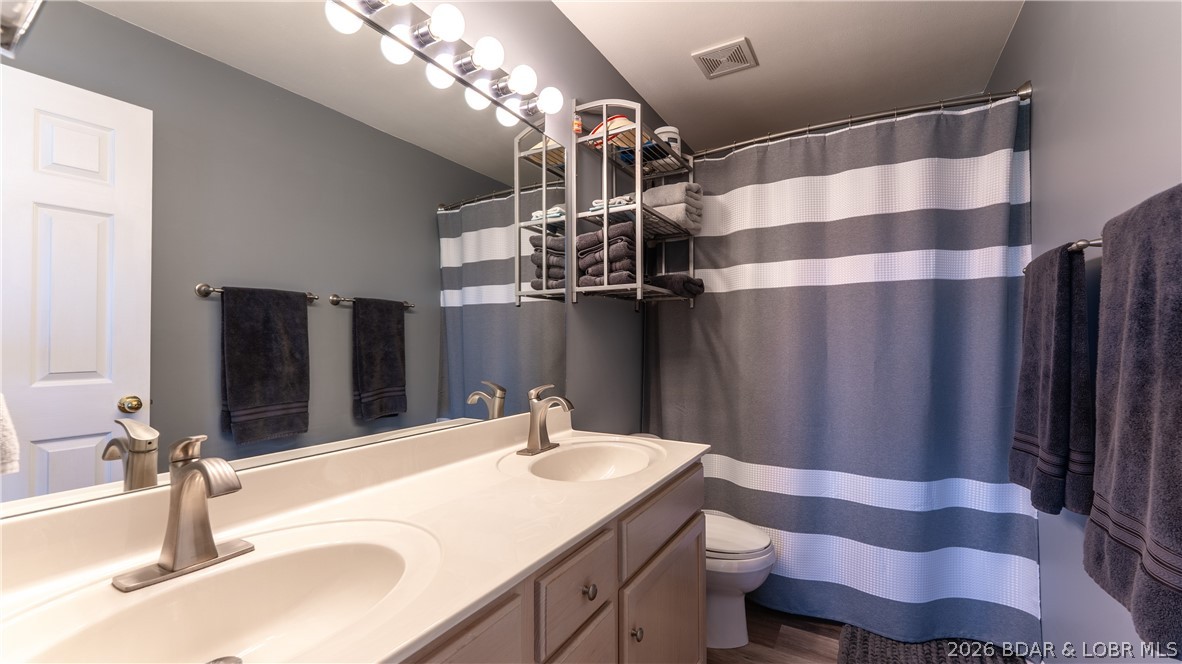 Cedar Glen Condominium - Residential
