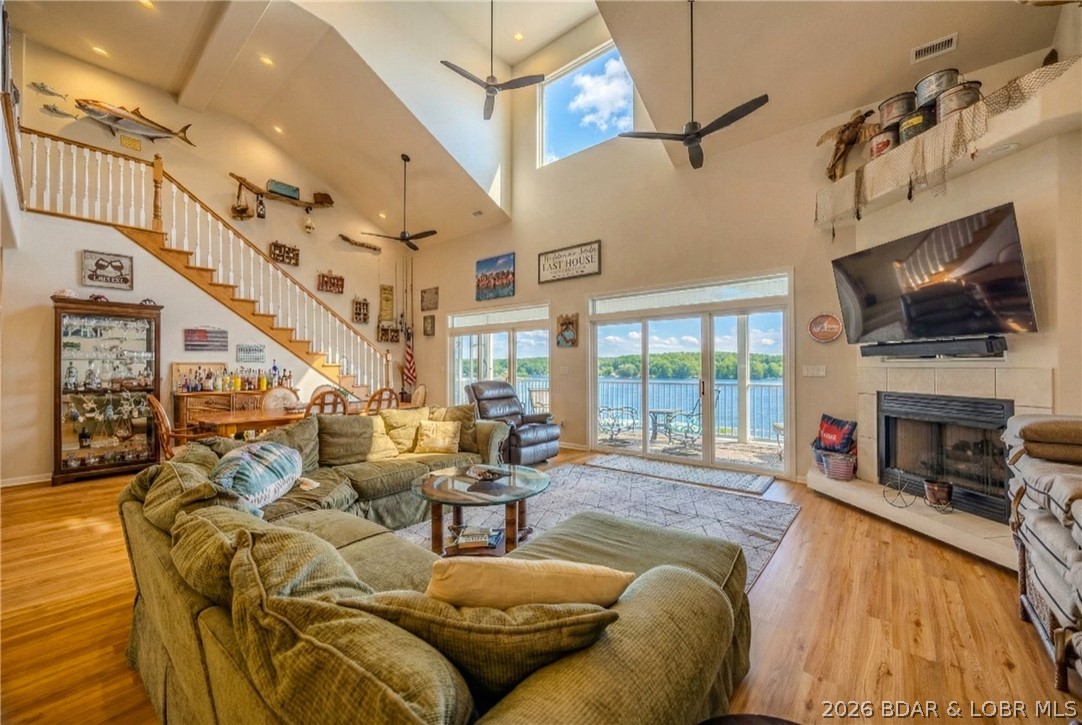 Stoneledge Condominium - Residential