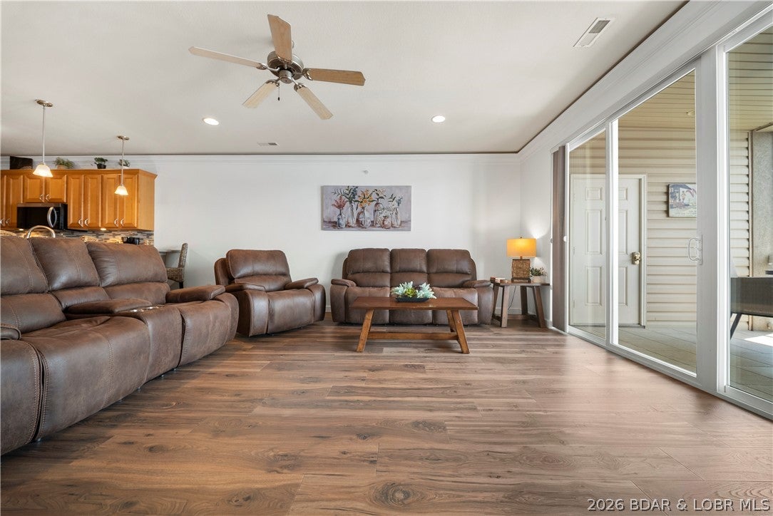 Lands End Communities Subdiv - Residential