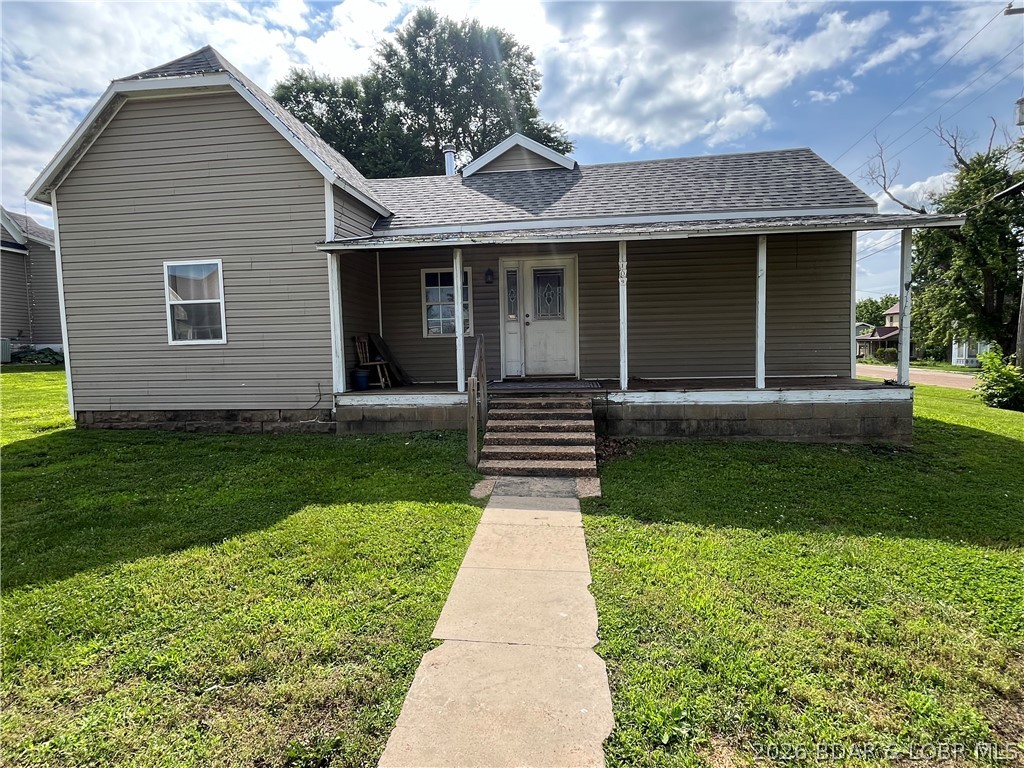 If you’ve been looking for a place with character, space, and a lot of potential, this one is worth a look. This home features 1 bedroom, 1 full bathroom, a half bath, and a flex room that could easily be used as a second bedroom with the addition of a closet. High ceilings and the large loft room give the home an open feel with plenty of room to make it your own. The eat-in kitchen offers a cozy spot for family meals, and the separate laundry room adds extra convenience. Outside, you’ll love the covered front porch, detached garage/shop, and the large corner lot with plenty of yard space for kids, pets, gardening, or whatever fits your lifestyle. The roof was replaced in 2023, giving peace of mind on one of the big-ticket items. Whether you’re looking for your first home, an investment property, or a place you can put your own touch on, this property has a ton of opportunity.