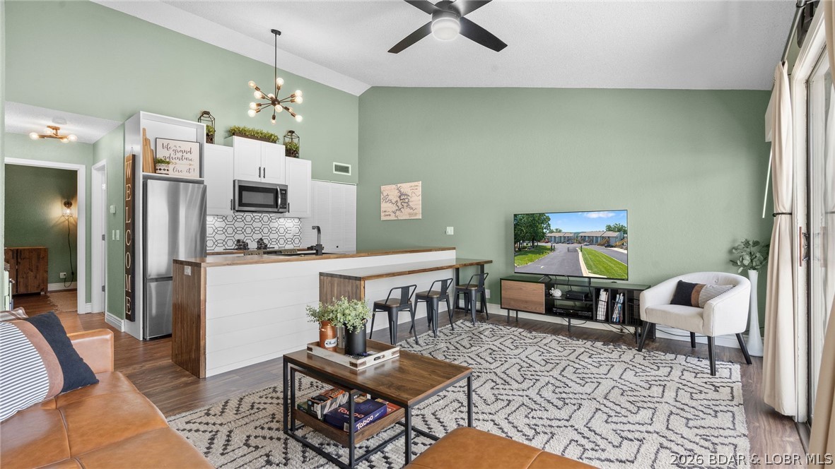 Southwood Shores Condominium - Residential