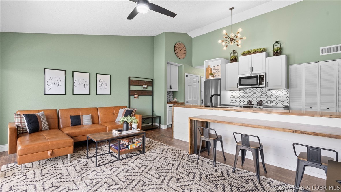 Southwood Shores Condominium - Residential