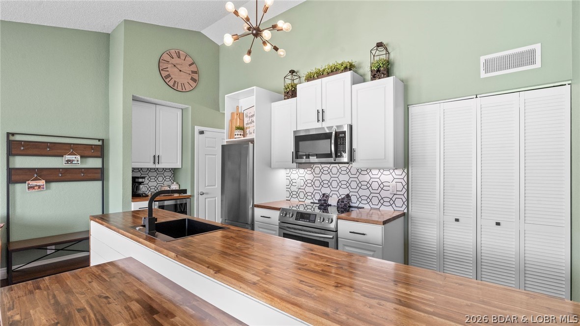 Southwood Shores Condominium - Residential