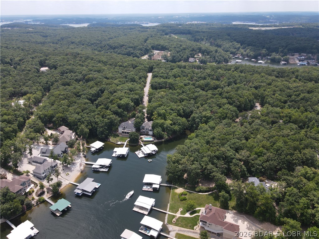 Grand Point - Land