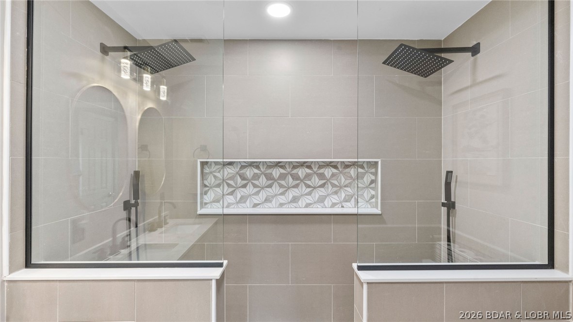 Waters Edge Condominium - Residential