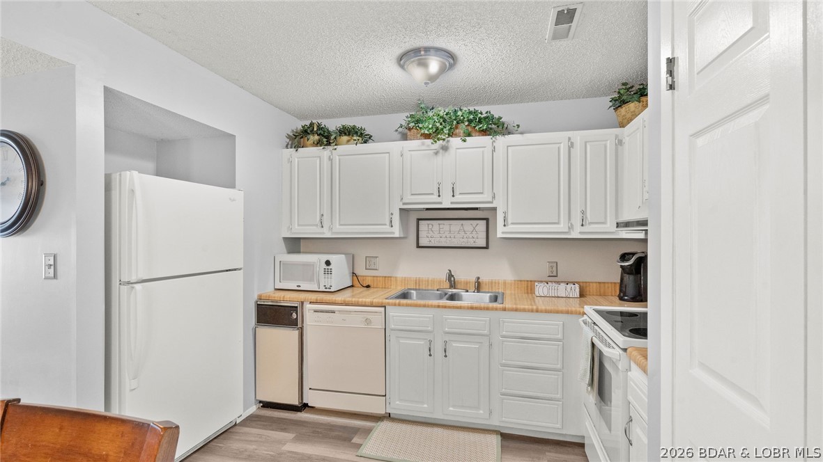 Waters Edge Condominium - Residential