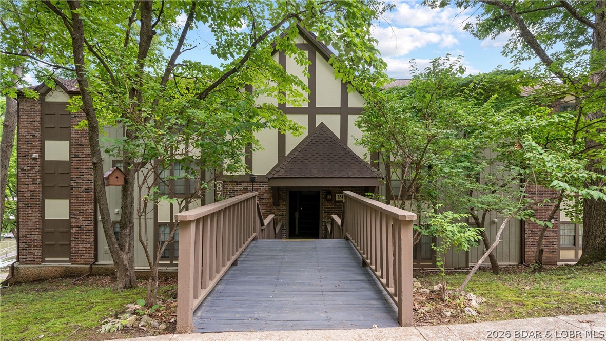 Waters Edge Condominium - Residential