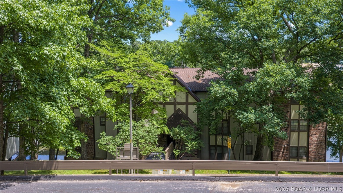 Waters Edge Condominium - Residential