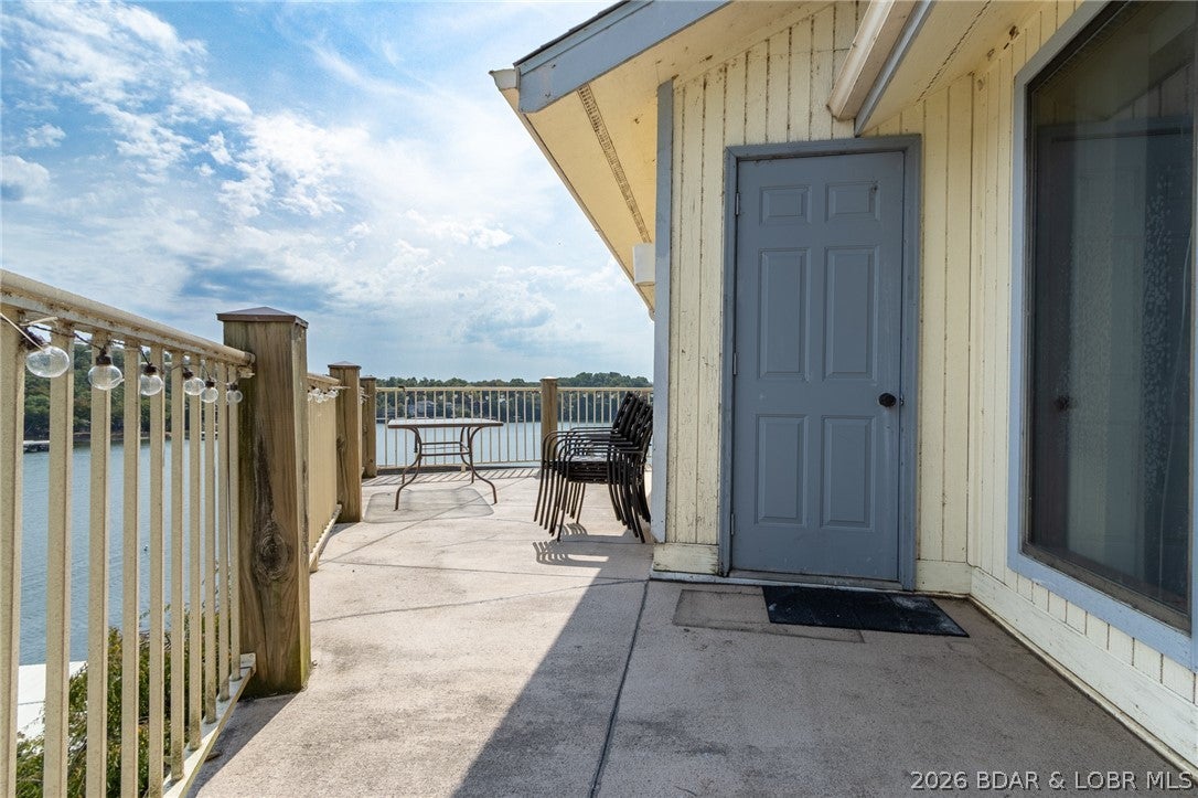 Oak Bluff Condominium - Residential