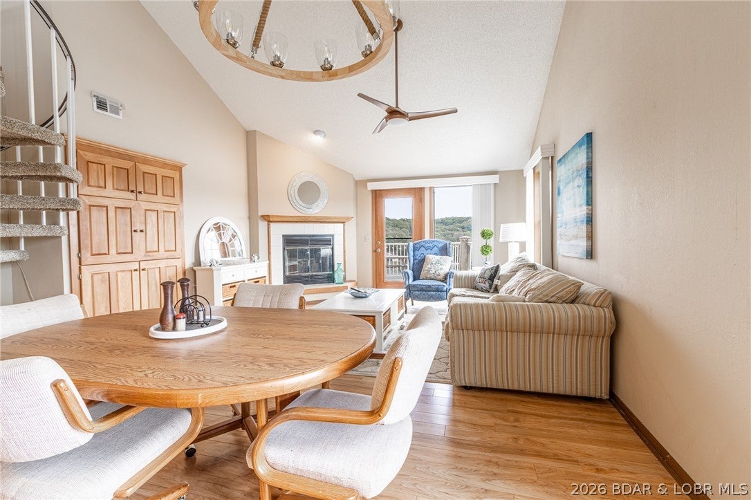 Oak Bluff Condominium - Residential