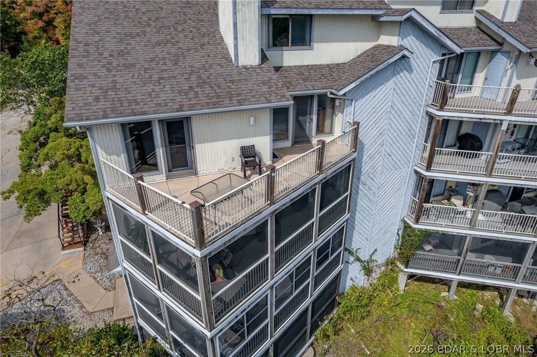 Oak Bluff Condominium - Residential