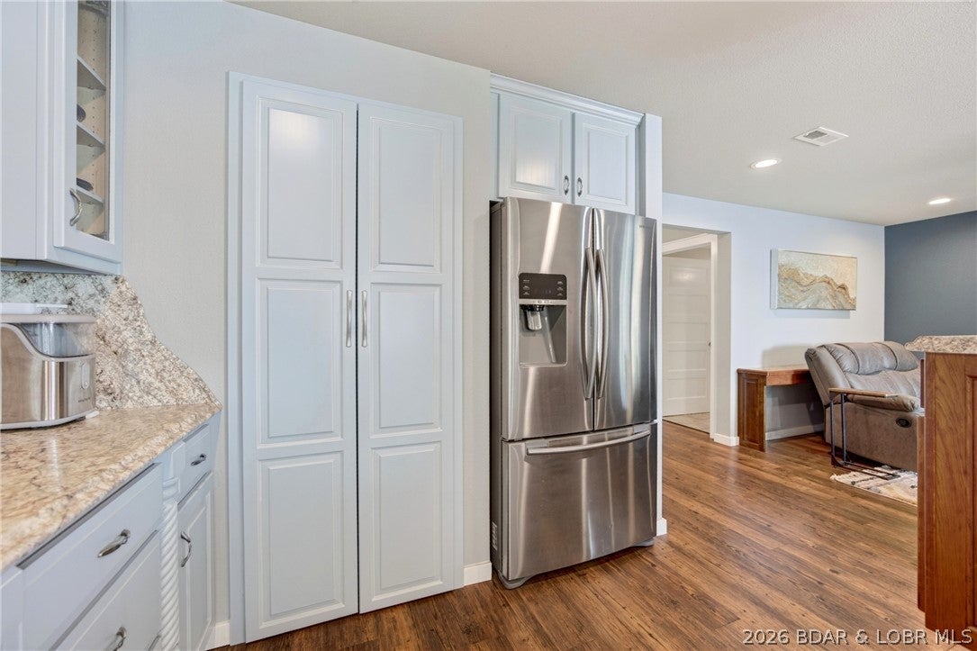 Waters Edge Condominium - Residential