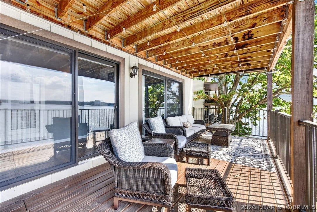 Waters Edge Condominium - Residential