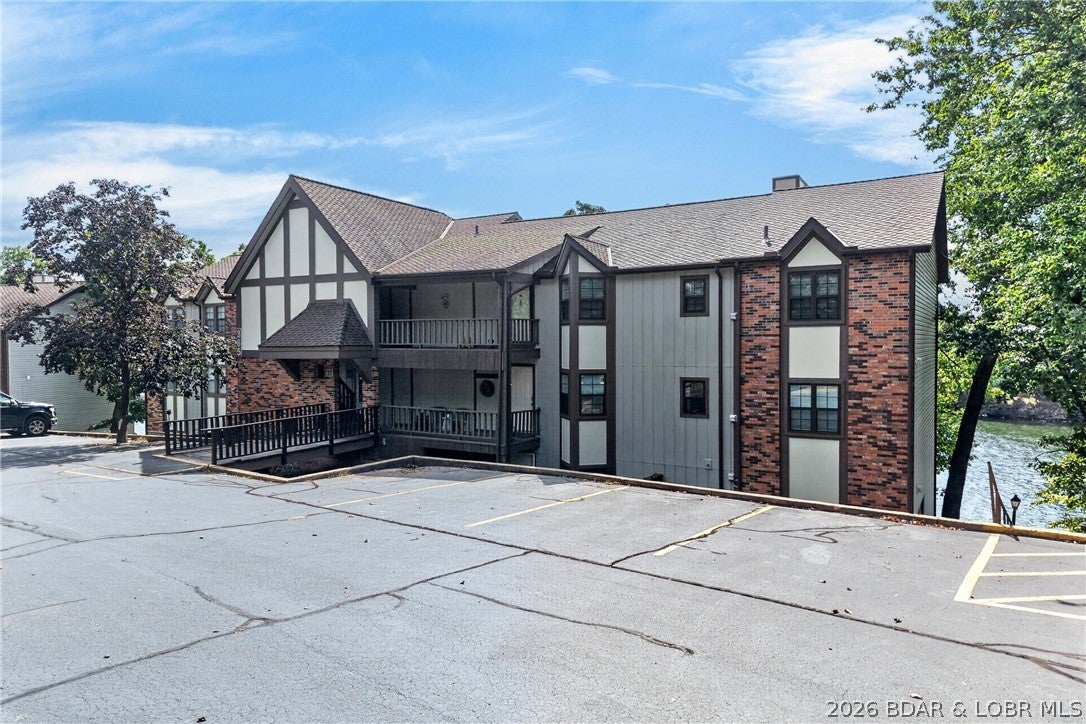 Waters Edge Condominium - Residential