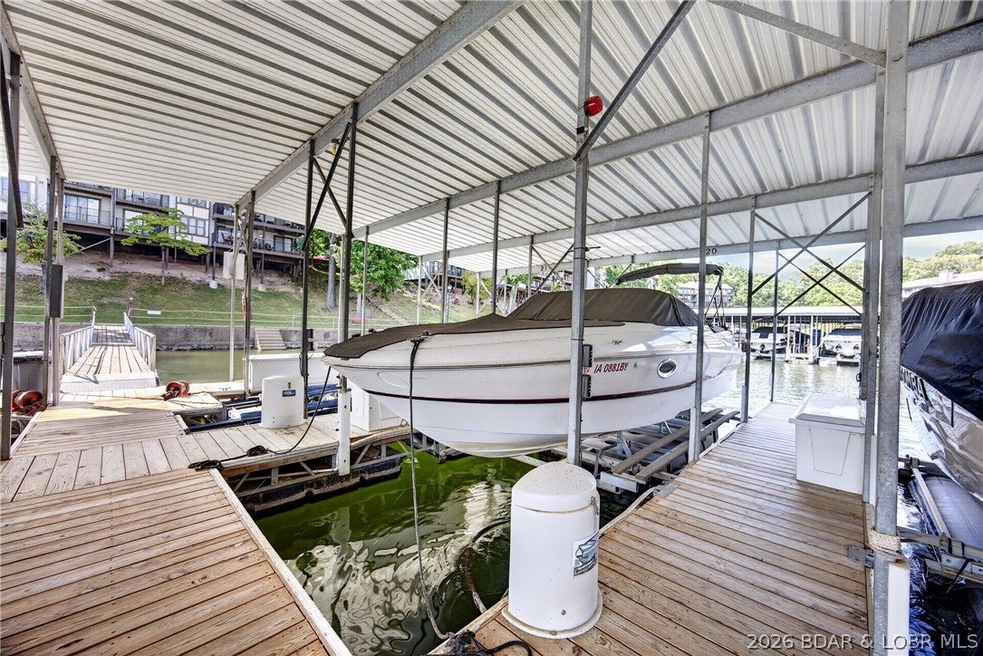 Waters Edge Condominium - Residential