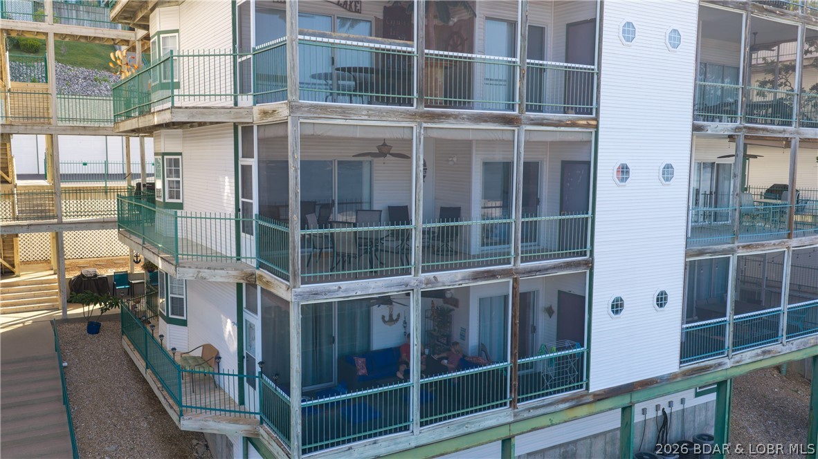 Harbour Towne Condominium - Residential