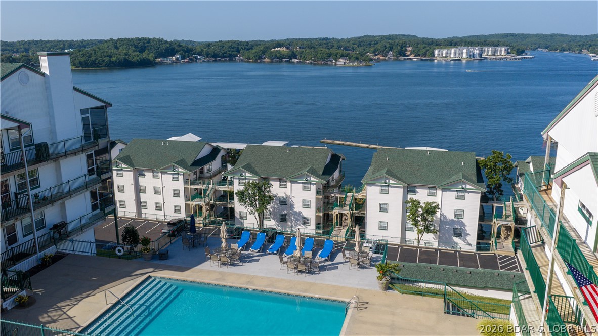 Harbour Towne Condominium - Residential