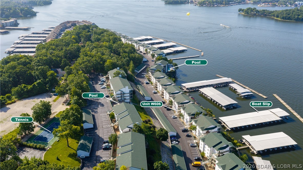 Harbour Towne Condominium - Residential
