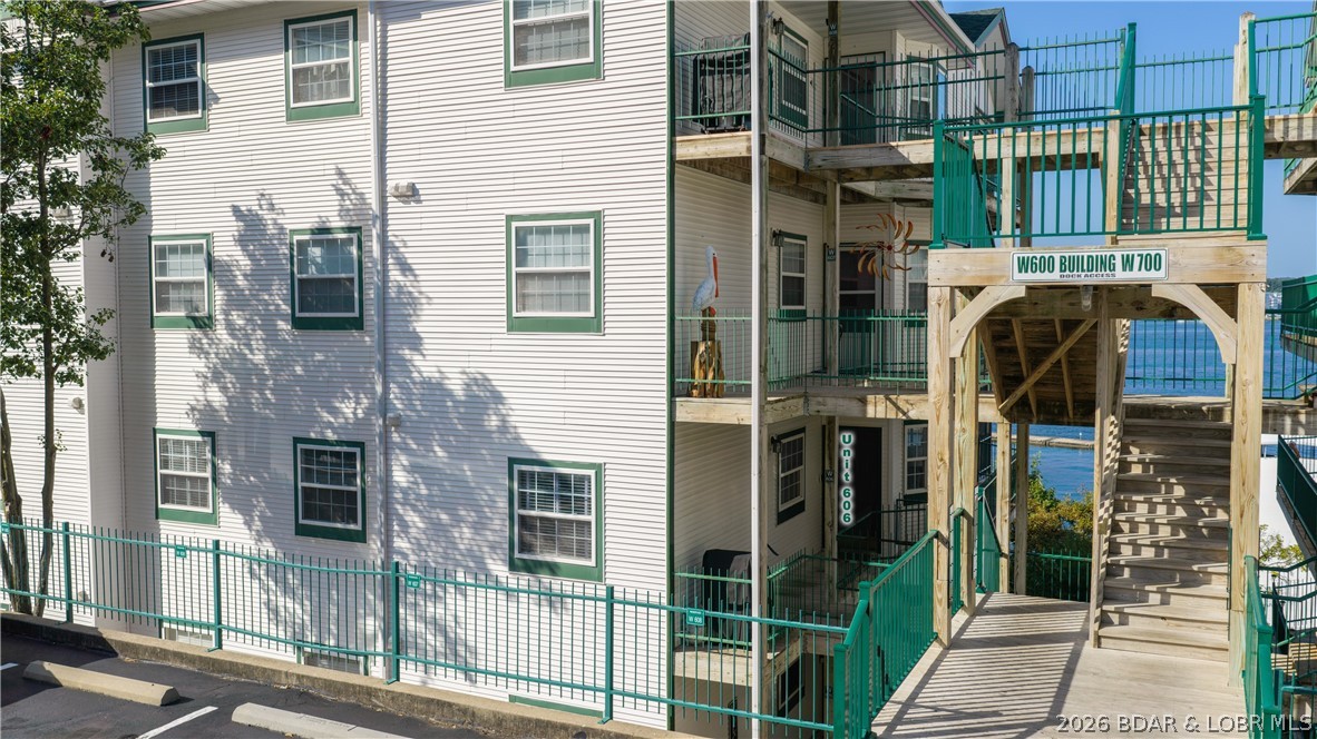 Harbour Towne Condominium - Residential