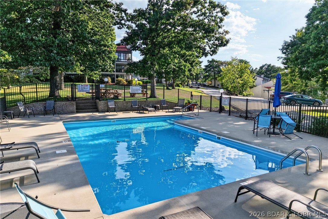 Four Seasons Racqt-Cntry Club - Residential