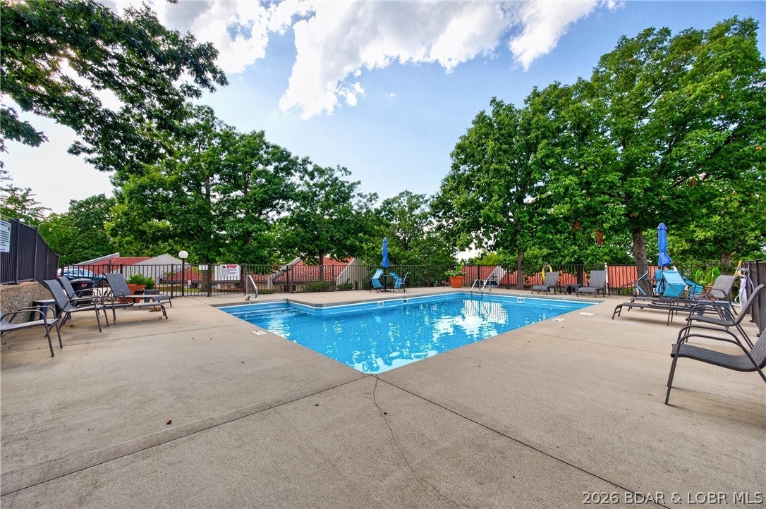 Four Seasons Racqt-Cntry Club - Residential