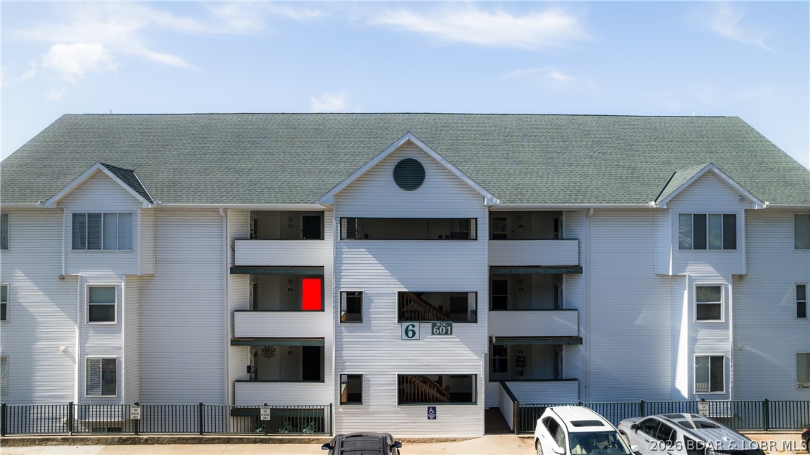 Park Place On The Lake - Residential