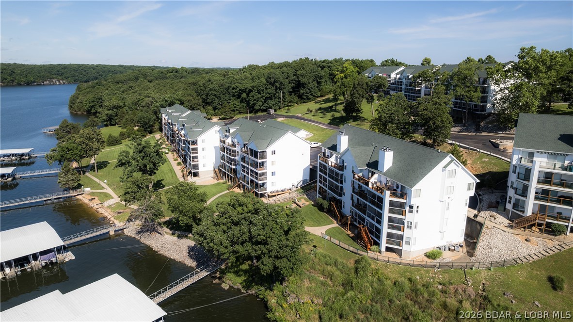 Park Place On The Lake - Residential