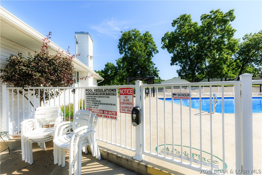 Park Place On The Lake - Residential