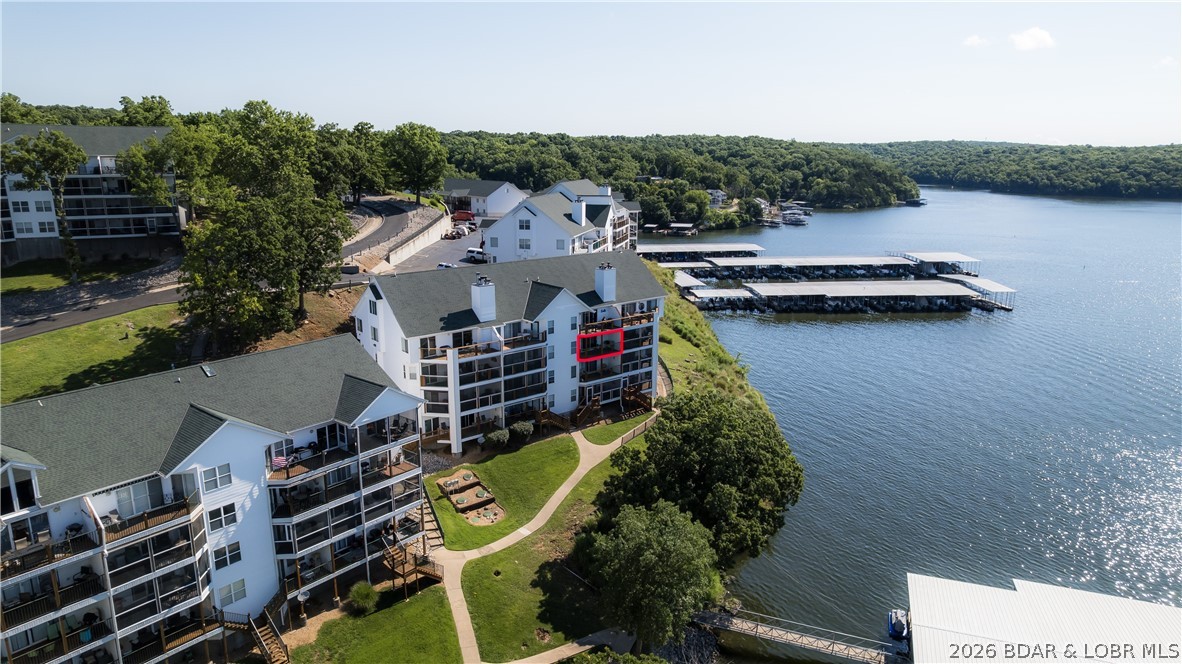 Park Place On The Lake - Residential