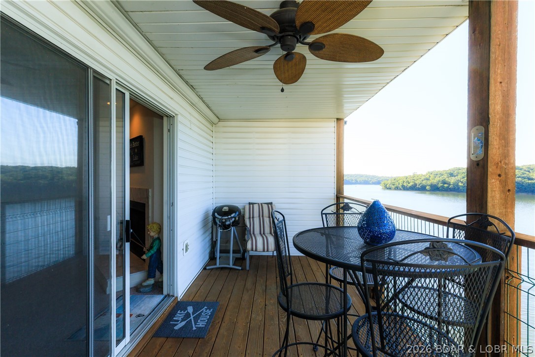 Park Place On The Lake - Residential