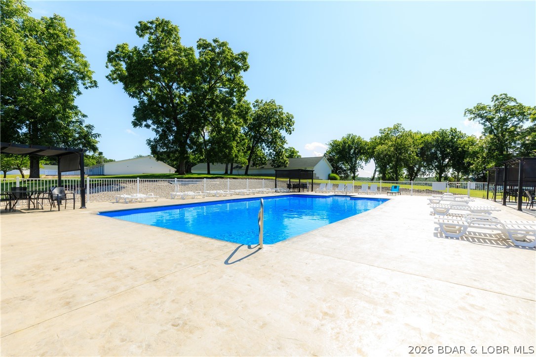 Park Place On The Lake - Residential