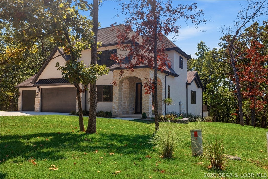 Grand Point - Residential