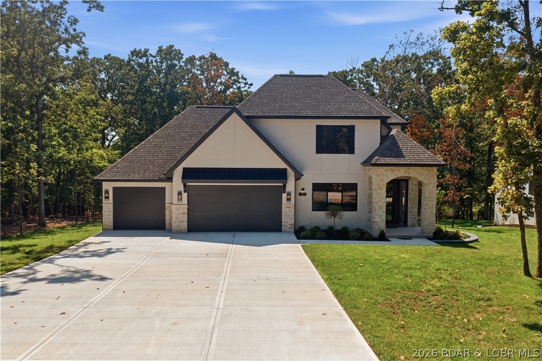 Grand Point - Residential