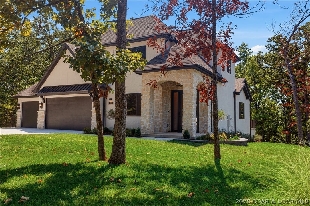 Grand Point - Residential