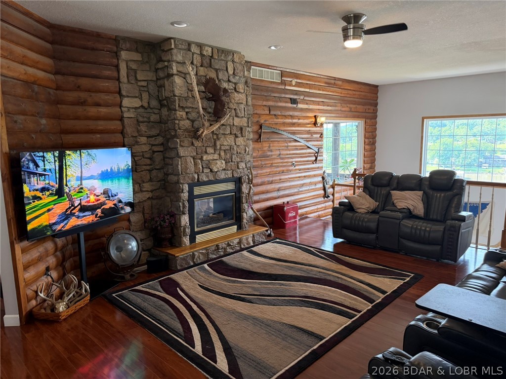 Minnow Brook - Residential