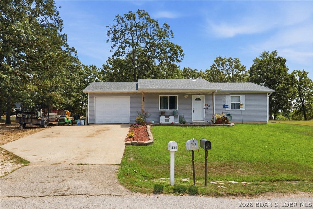 HUGE Reduction-  Seller says Bring it on!! Income Producing Home, in Nice subdivision in Camdenton, 1- Car attached garage, adorable home, and ready for a new owner.... Live in it full time or rent it out! Vaulted ceilings, Fenced in large Backyard, Roof 2019, siding, windows, flooring replaced in 2019!