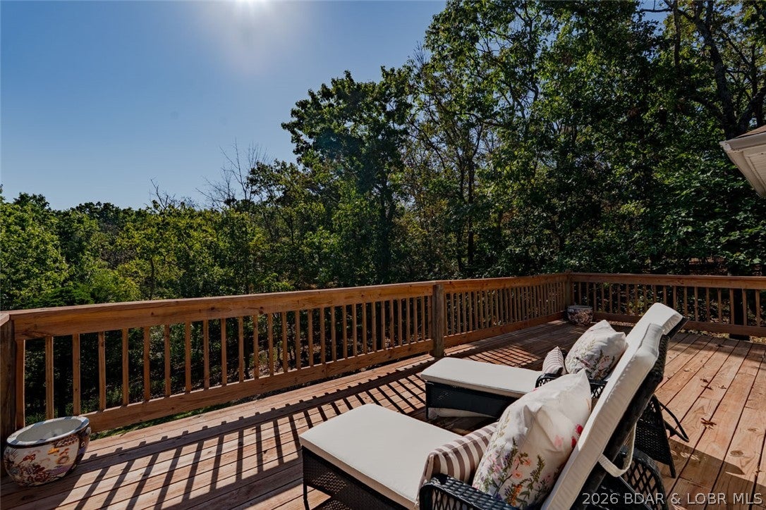 Four Seasons - Residential