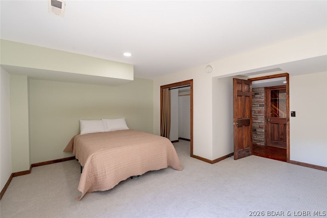 Four Seasons - Residential