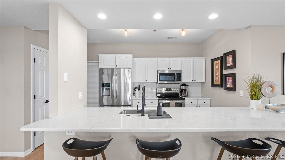 Palisades Condominium - Residential