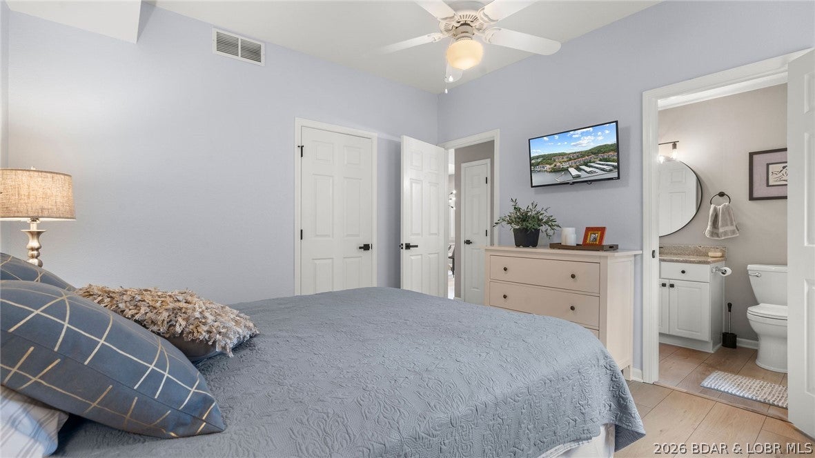 Palisades Condominium - Residential