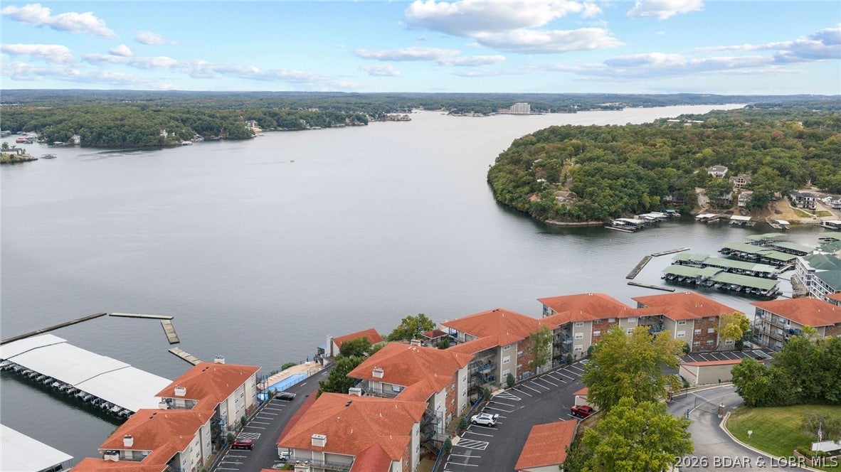 Palisades Condominium - Residential