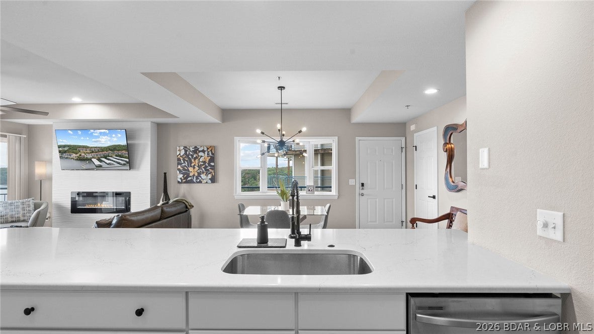 Palisades Condominium - Residential