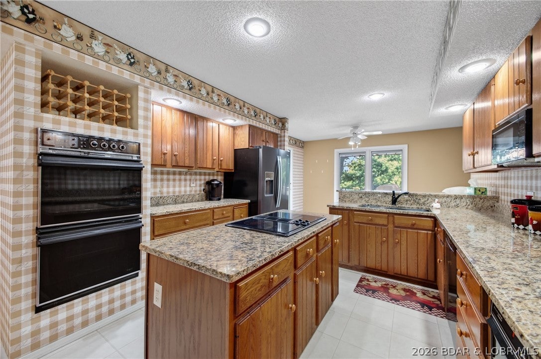 Imperial Point - Residential
