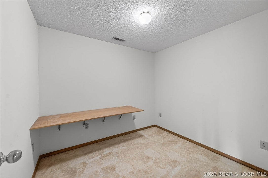 Imperial Point - Residential