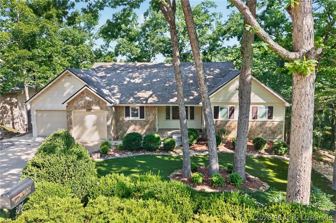 Imperial Point - Residential